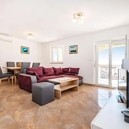 Апартаменты Apartman Anka Ясенице