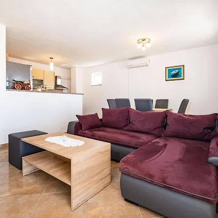 Apartman Anka Апартаменты