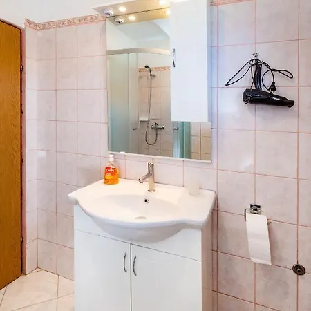 Apartman Anka Ясенице