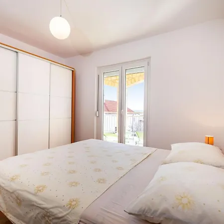 Apartman Anka Апартаменты