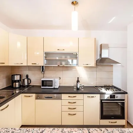 Apartman Anka Ясенице