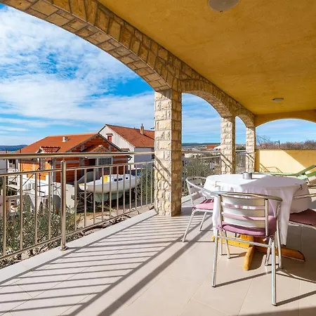 Apartman Anka Апартаменты *
